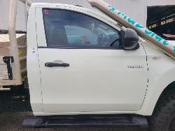 View Auto part Right Front Door Mitsubishi Triton 2023