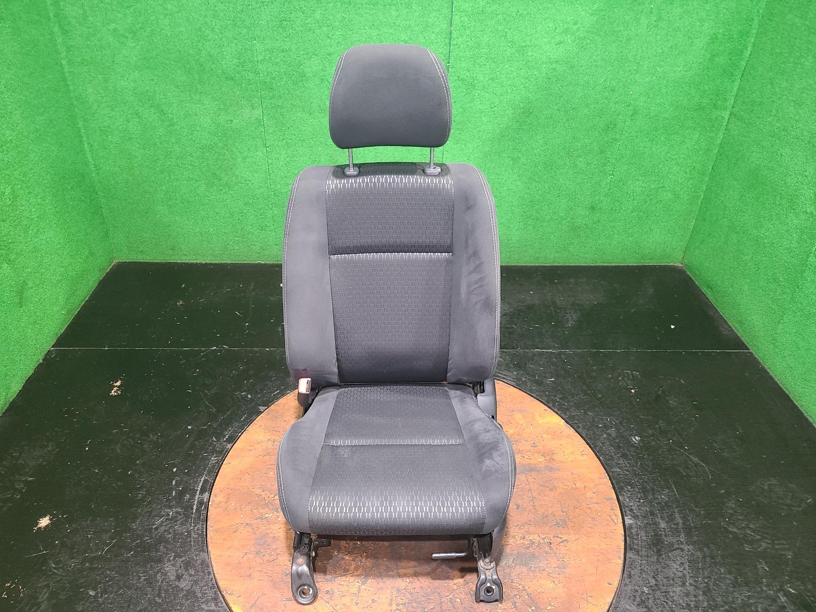 View Auto part Front Seat Ford Ranger 2010