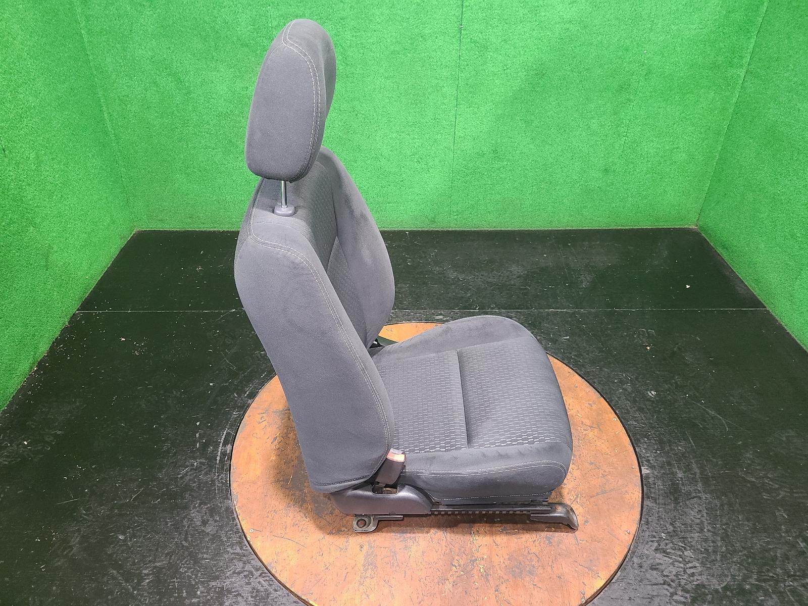 View Auto part Front Seat Ford Ranger 2010