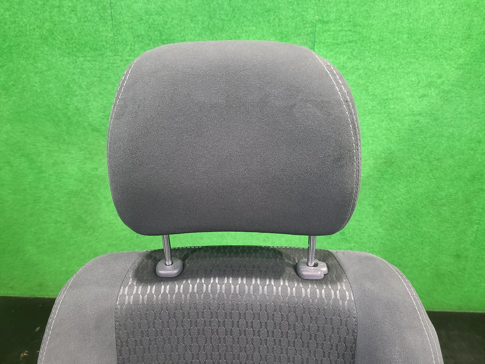 View Auto part Front Seat Ford Ranger 2010