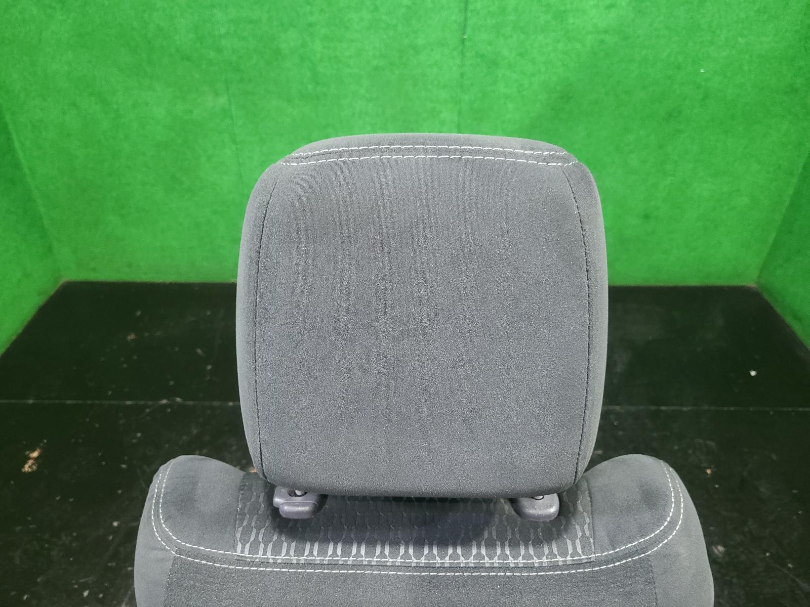 View Auto part Front Seat Ford Ranger 2010