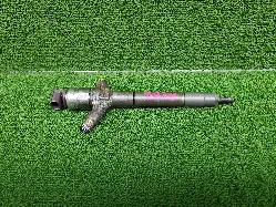View Auto part Fuel Injector Toyota Landcruiser 2014