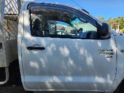 View Auto part Right Front Door Toyota Hilux 2011