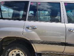 View Auto part Right Rear Door Sliding Toyota Landcruiser 2002