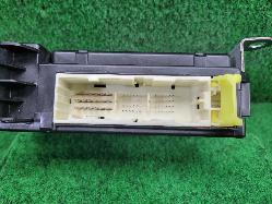 View Auto part Fuse Box Toyota Landcruiser 2007