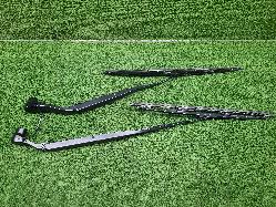 View Auto part Wiper Arm Jeep Grandcherokee 2015
