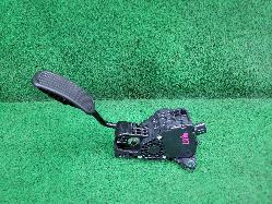 View Auto part Pedal Assembly Toyota Landcruiser 2023