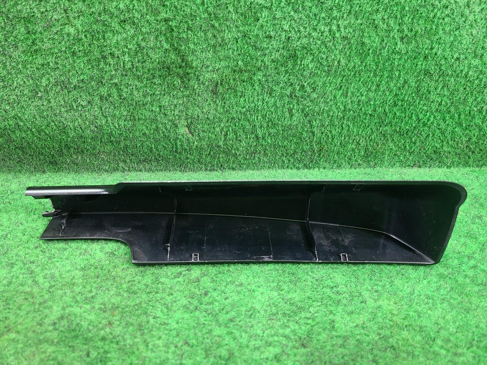 View Auto part Roof Rack/Bars Toyota Landcruiser 2023