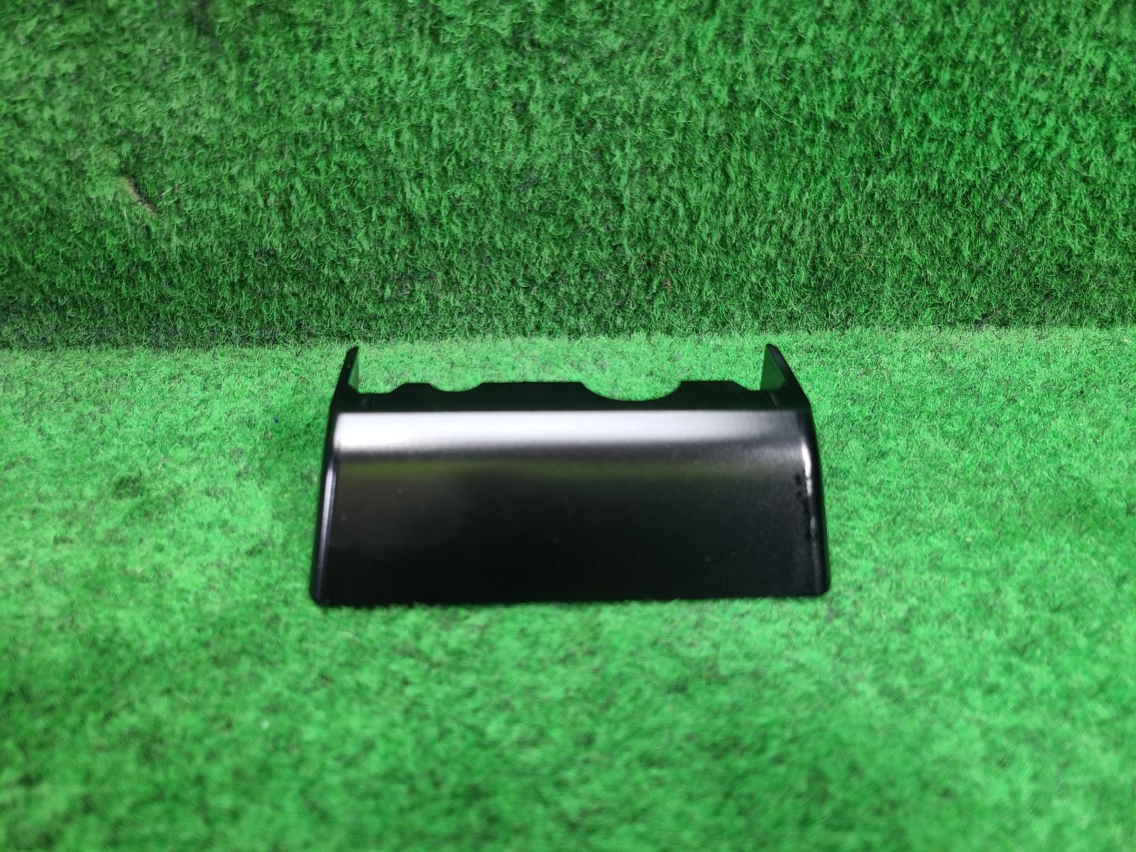 View Auto part Roof Rack/Bars Toyota Landcruiser 2023