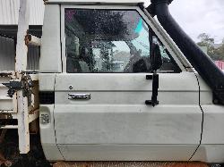 View Auto part Right Front Door Toyota Landcruiser 1997