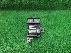 View Auto part Misc Switch/Relay Toyota Landcruiser 2023