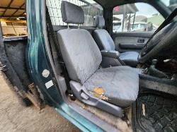 View Auto part Front Seat Toyota Hilux 2000