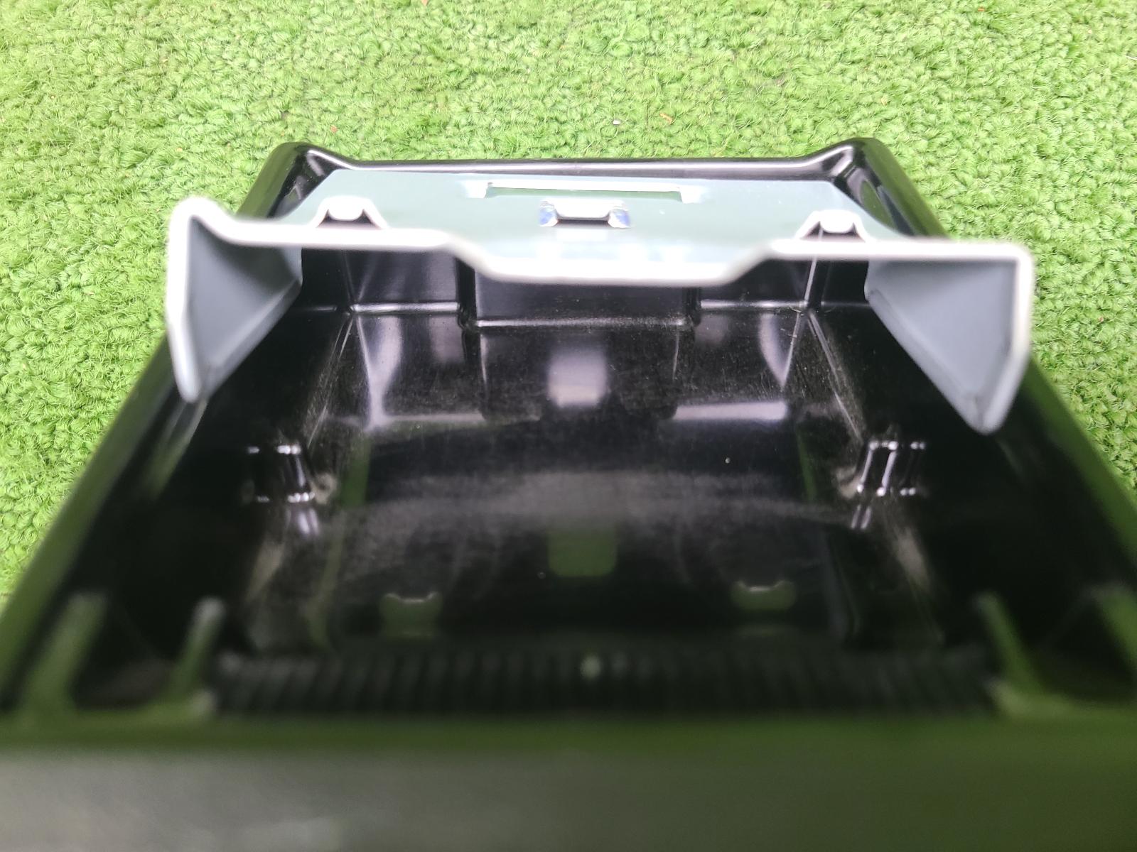 2013 Toyota Hilux Ashtray View Auto part Ashtray Toyota Hilux 2013