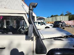 View Auto part Snorkel Land Rover Defender 1995