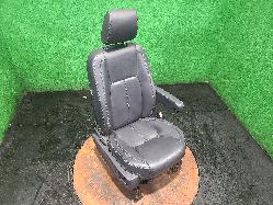 View Auto part Front Seat Land Rover Discovery 2012