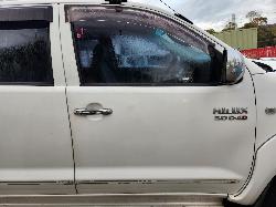 View Auto part Right Front Door Toyota Hilux 2006
