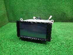 View Auto part Radio/Cd/Dvd/Sat/Tv Toyota Landcruiser 2019