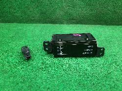 View Auto part Clock Toyota Landcruiser 2019