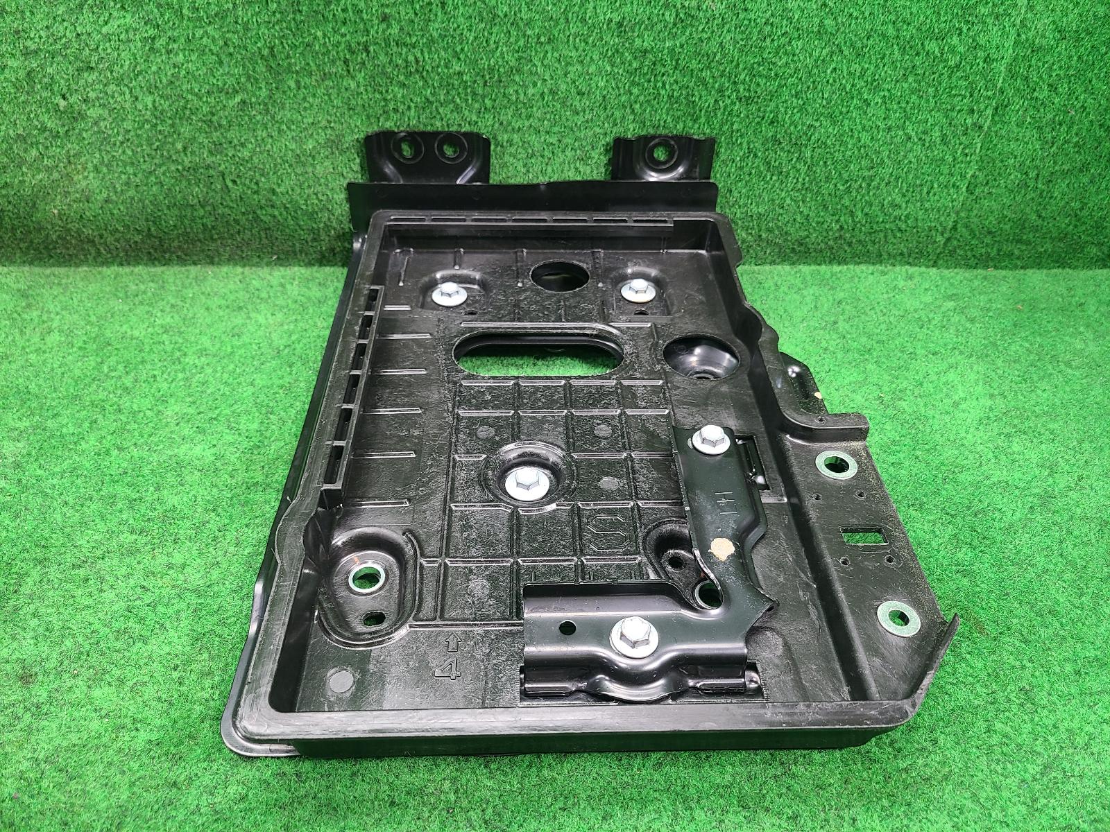View Auto part Battery Tray Toyota Landcruiser 2023