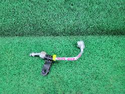 View Auto part A/C Hoses Toyota Landcruiser 2001