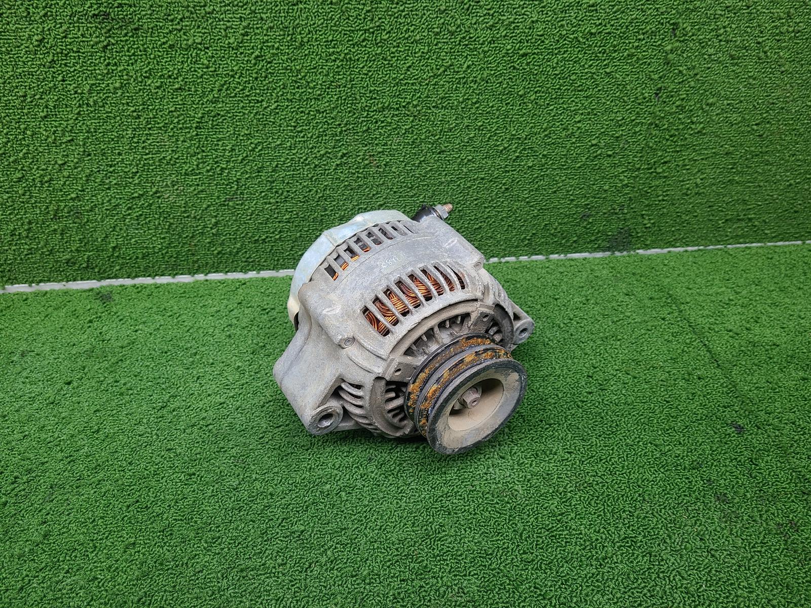2001 Toyota Landcruiser Alternator View Auto part Alternator Toyota Landcruiser 2001