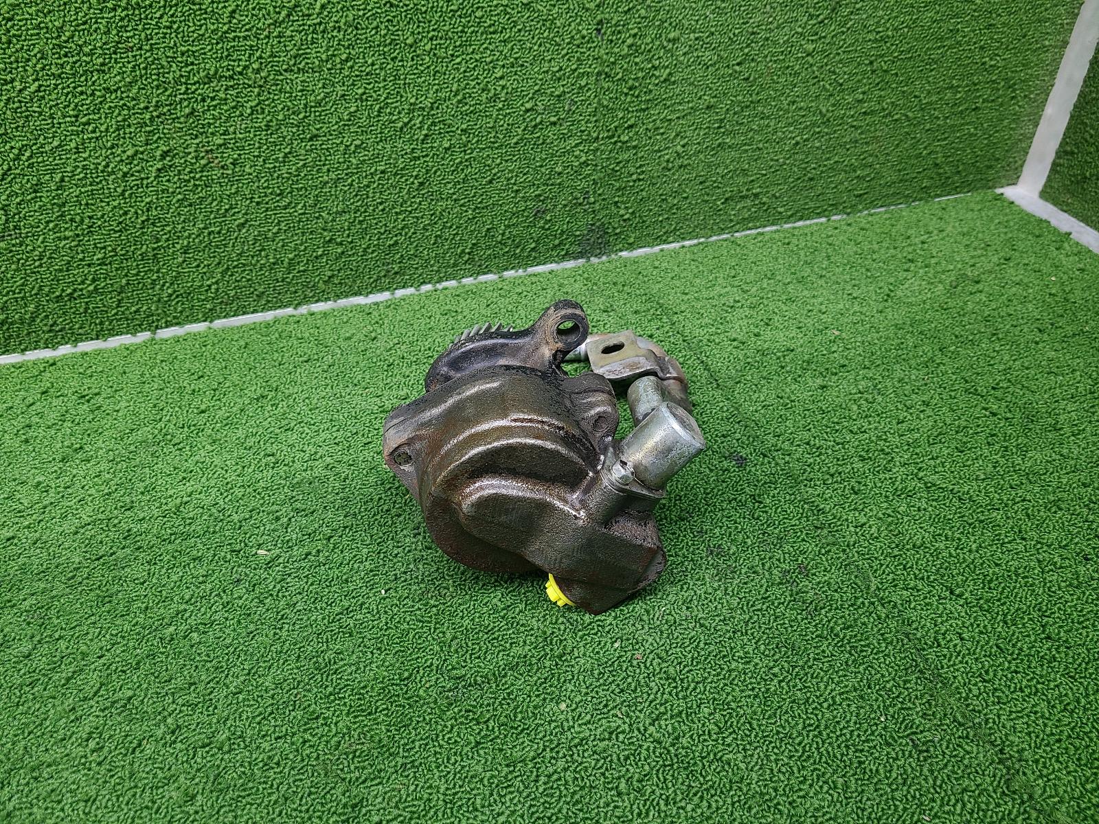 View Auto part Steering Pump Toyota Landcruiser 2001