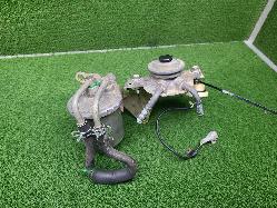 View Auto part Fuel Filter Housing Toyota Landcruiser 2001