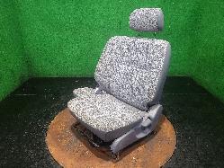 View Auto part Front Seat Toyota Hilux 2004
