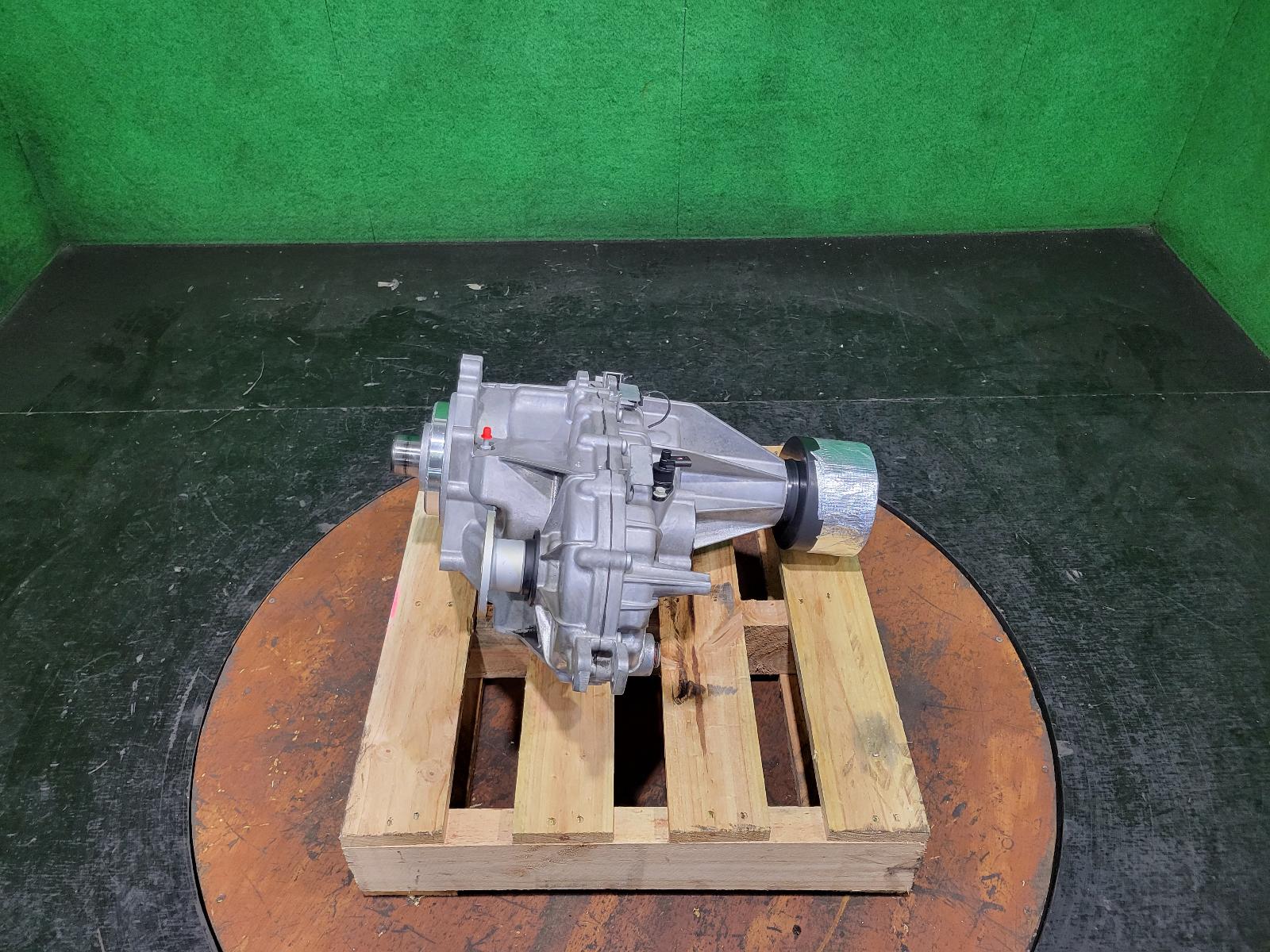 2021 Nissan Navara Transfer Case View Auto part Transfer Case Nissan Navara 2021