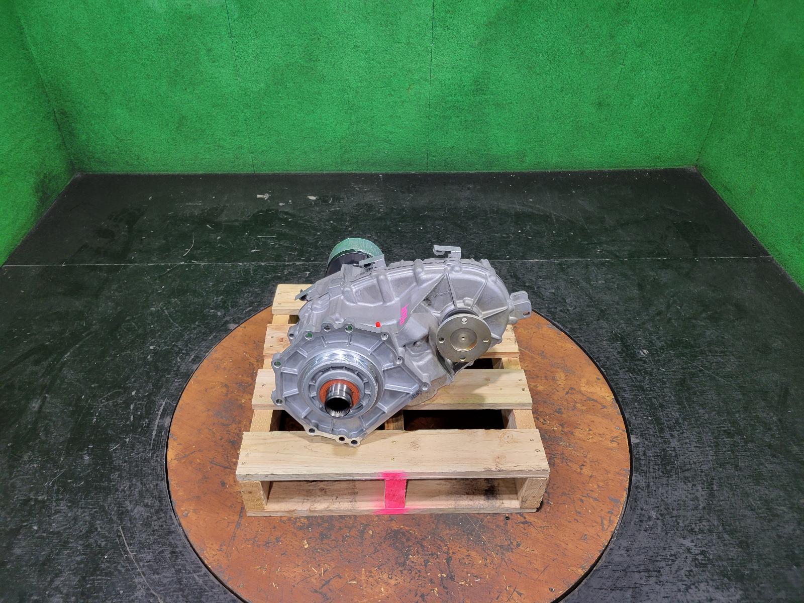 2021 Nissan Navara Transfer Case View Auto part Transfer Case Nissan Navara 2021