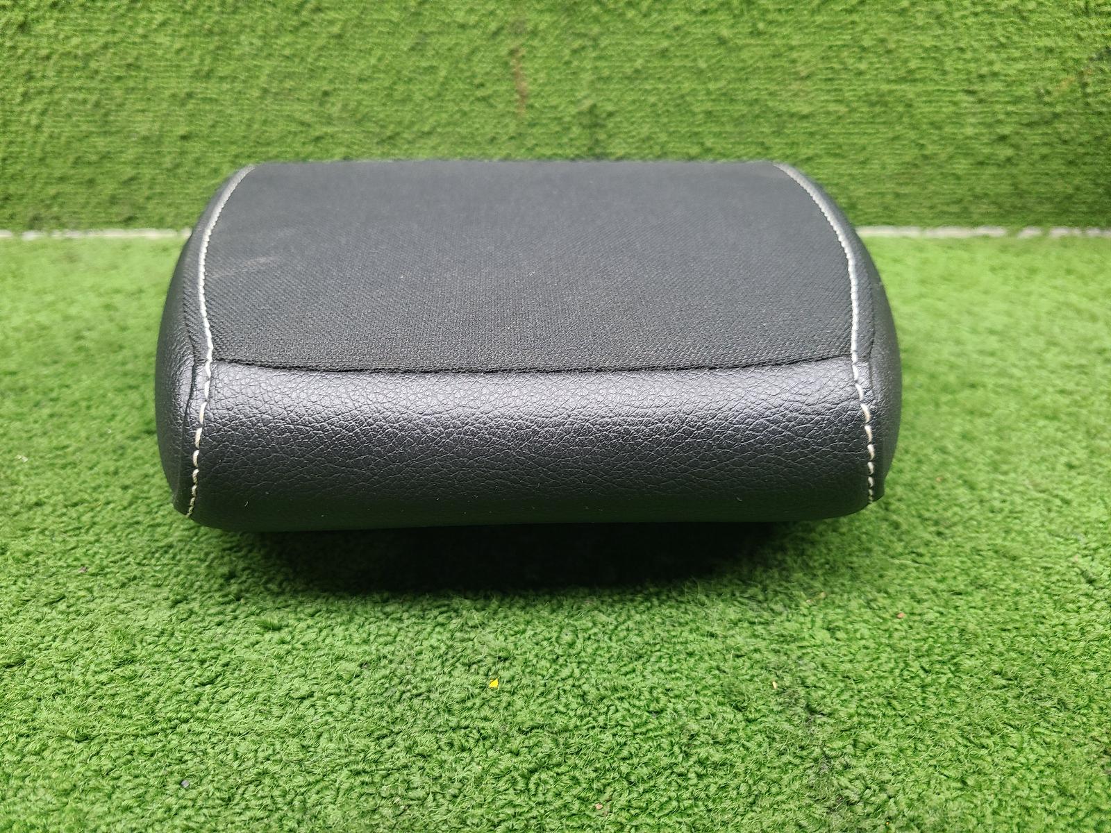 2021 Nissan Navara Headrest View Auto part Headrest Nissan Navara 2021