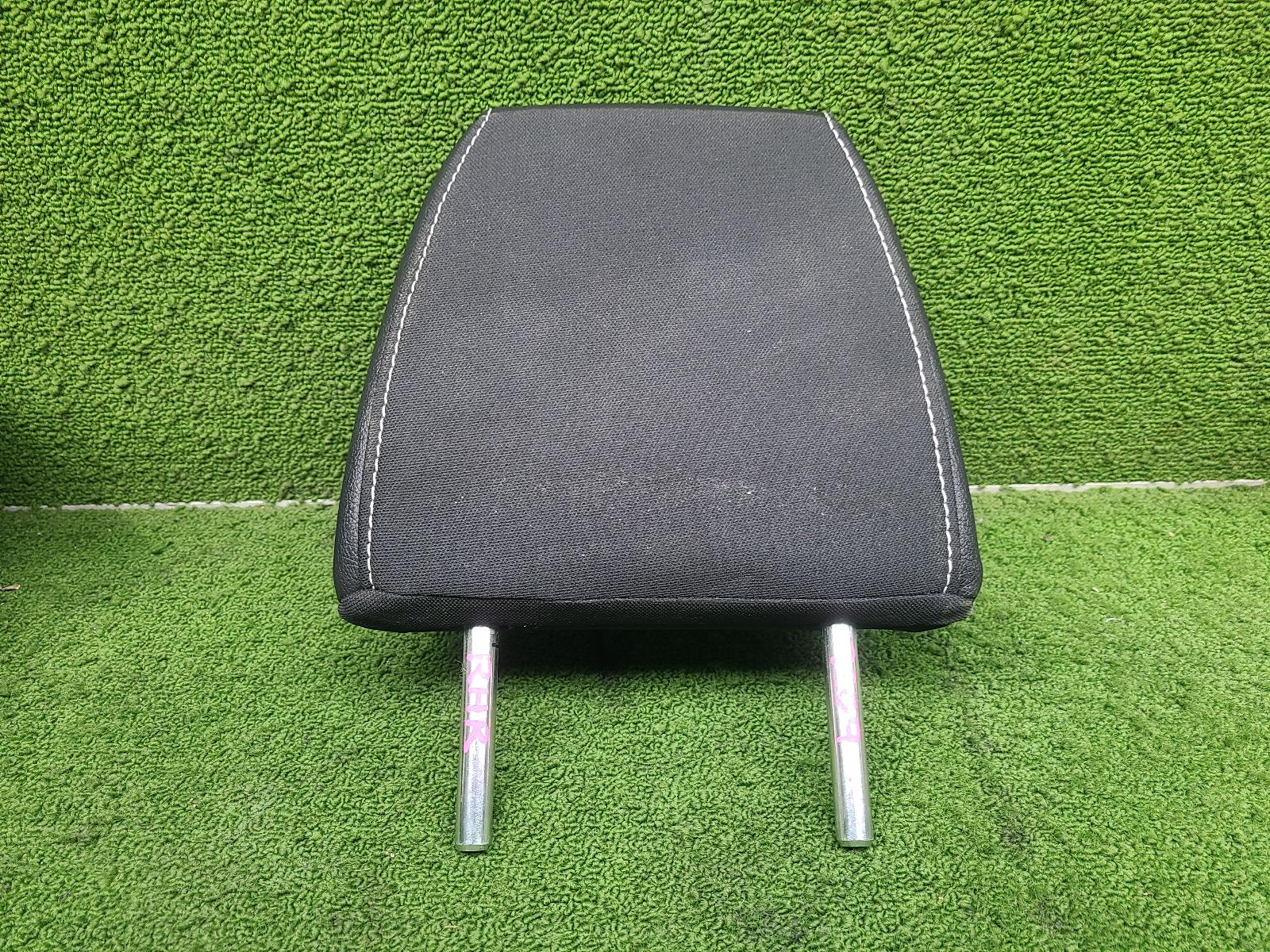 View Auto part Headrest Nissan Navara 2021