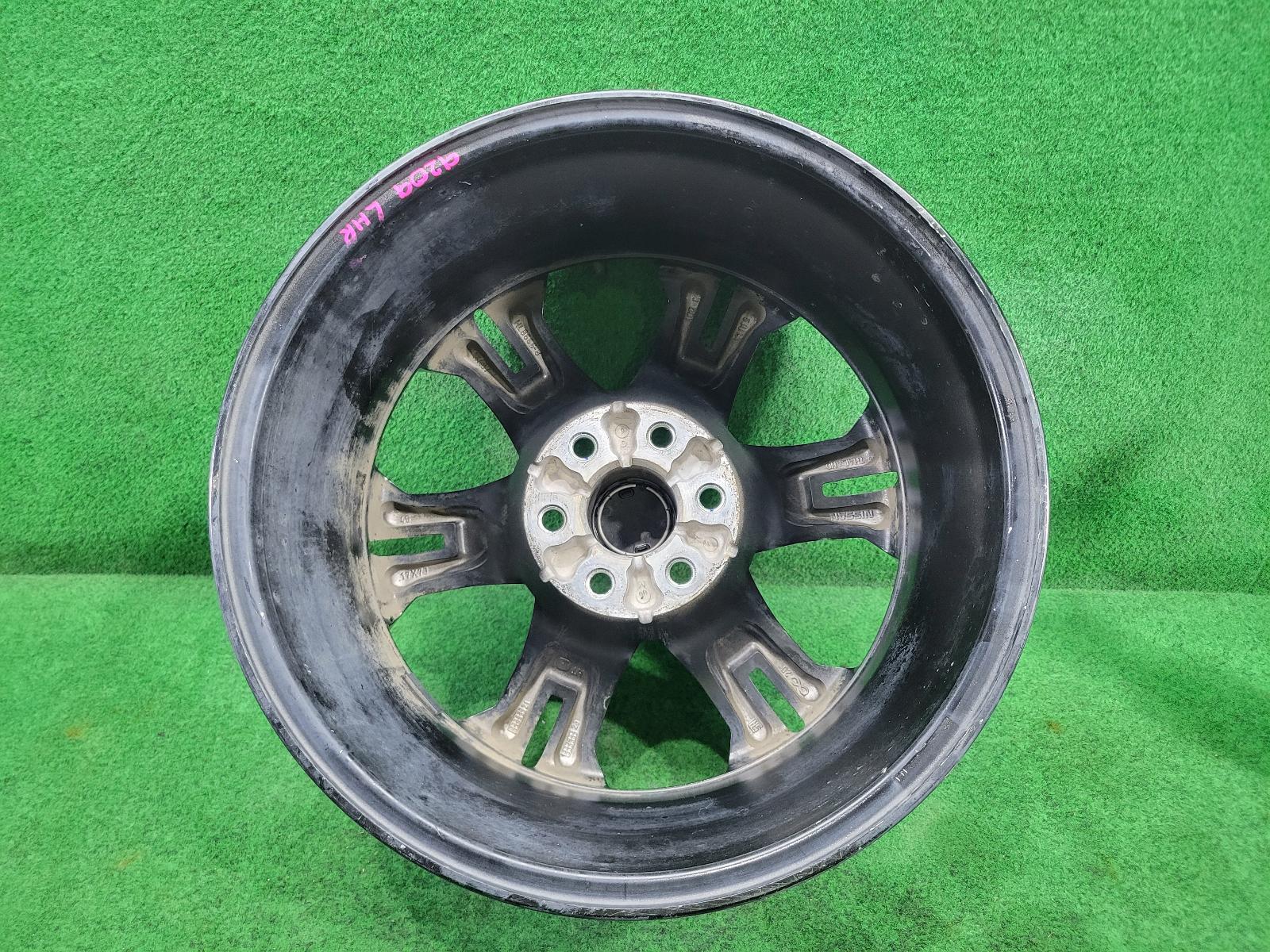 View Auto part Wheel Mag Nissan Navara 2021