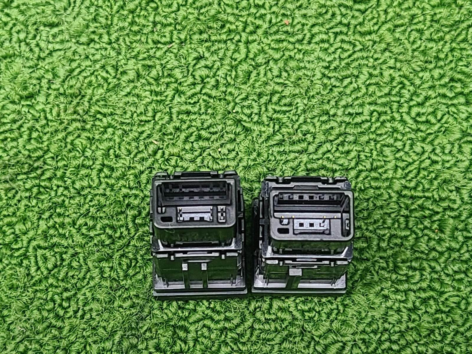 2023 Toyota Landcruiser Misc Switch/Relay View Auto part Misc Switch/Relay Toyota Landcruiser 2023