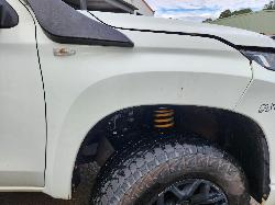 View Auto part Right Guard Mitsubishi Triton 2021