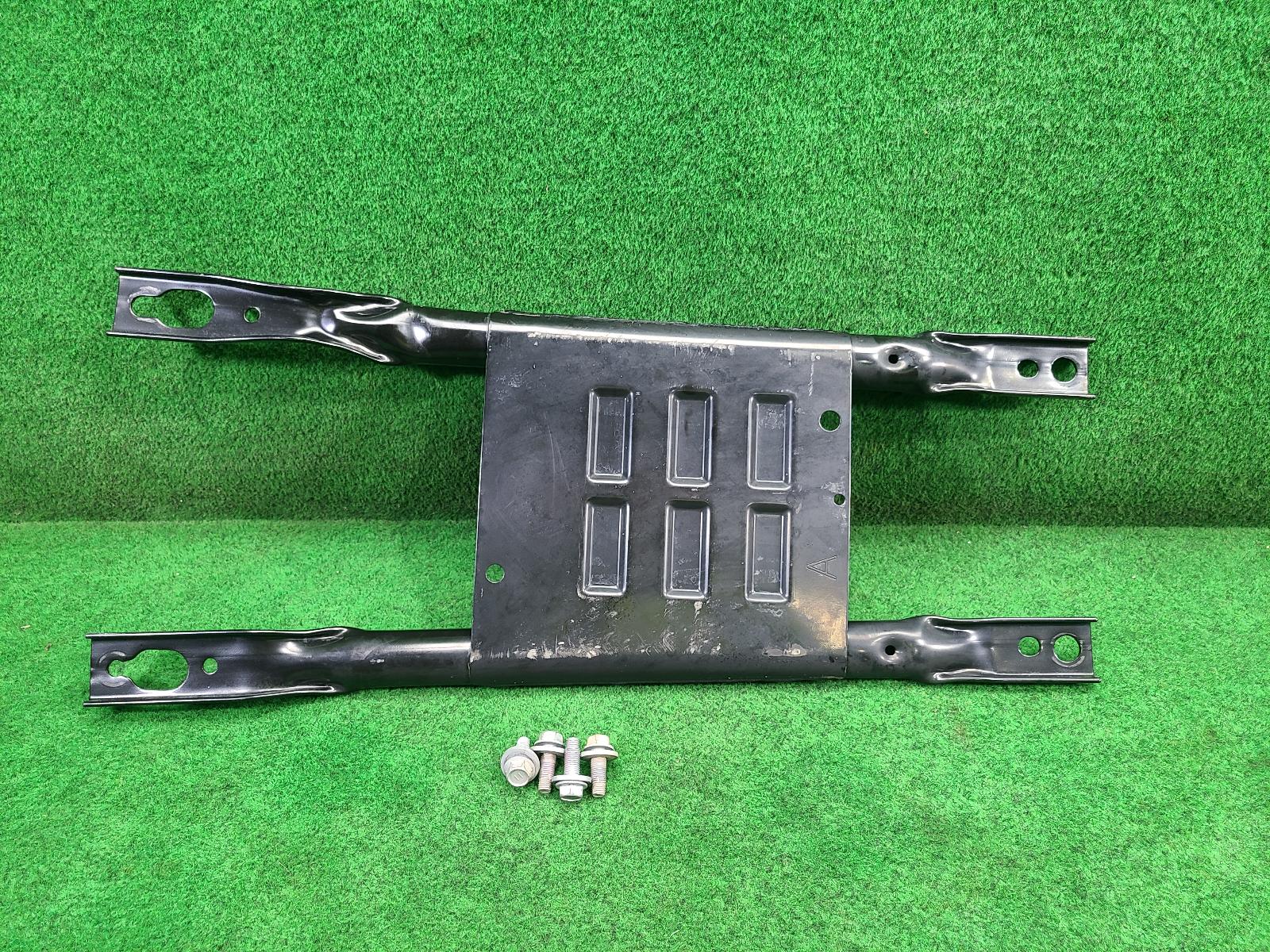2023 Toyota Landcruiser Sump Guard View Auto part Sump Guard Toyota Landcruiser 2023