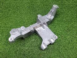 View Auto part Misc Bracket Toyota Landcruiser 2026