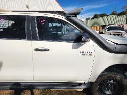 View Auto part Right Front Door Toyota Hilux 2020