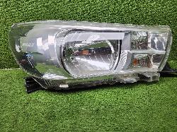 View Auto part Right Headlamp Toyota Hilux 2017