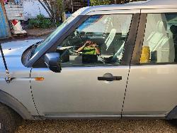 View Auto part Left Front Door Land Rover Discovery 2007