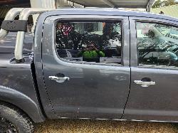 View Auto part Right Rear Door Sliding Toyota Hilux 2012