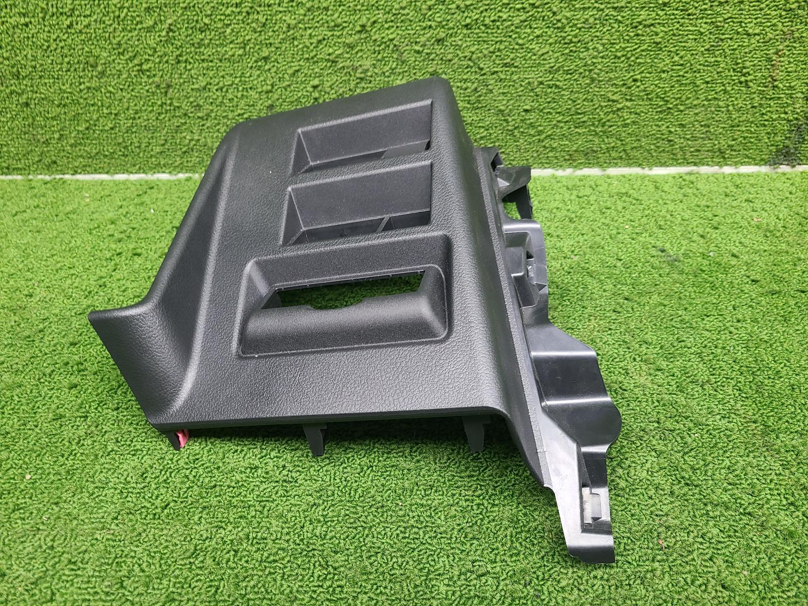 2023 Toyota Landcruiser Trim Panel View Auto part Trim Panel Toyota Landcruiser 2023