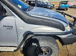View Auto part Right Guard Mitsubishi Triton 2012