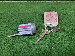 View Auto part Ignition W/ Key Toyota Hilux 1994