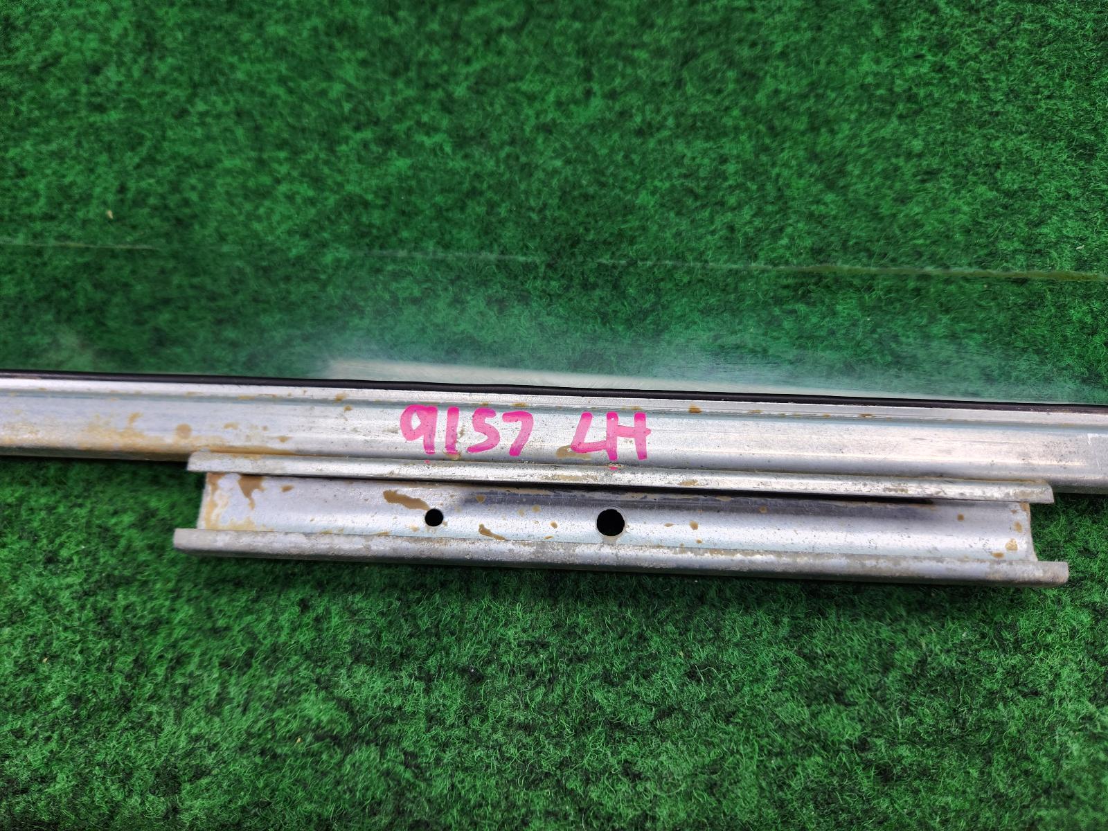 View Auto part Left Front Door Window Toyota Landcruiser 2005