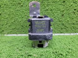 View Auto part Misc Switch/Relay Toyota Landcruiser 2003