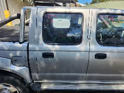 View Auto part Right Rear Door Sliding Nissan Navara 2013