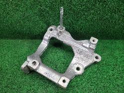 View Auto part Mount Toyota Hilux 2025