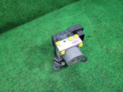 View Auto part Abs Pump/Modulator Toyota Landcruiser 2014