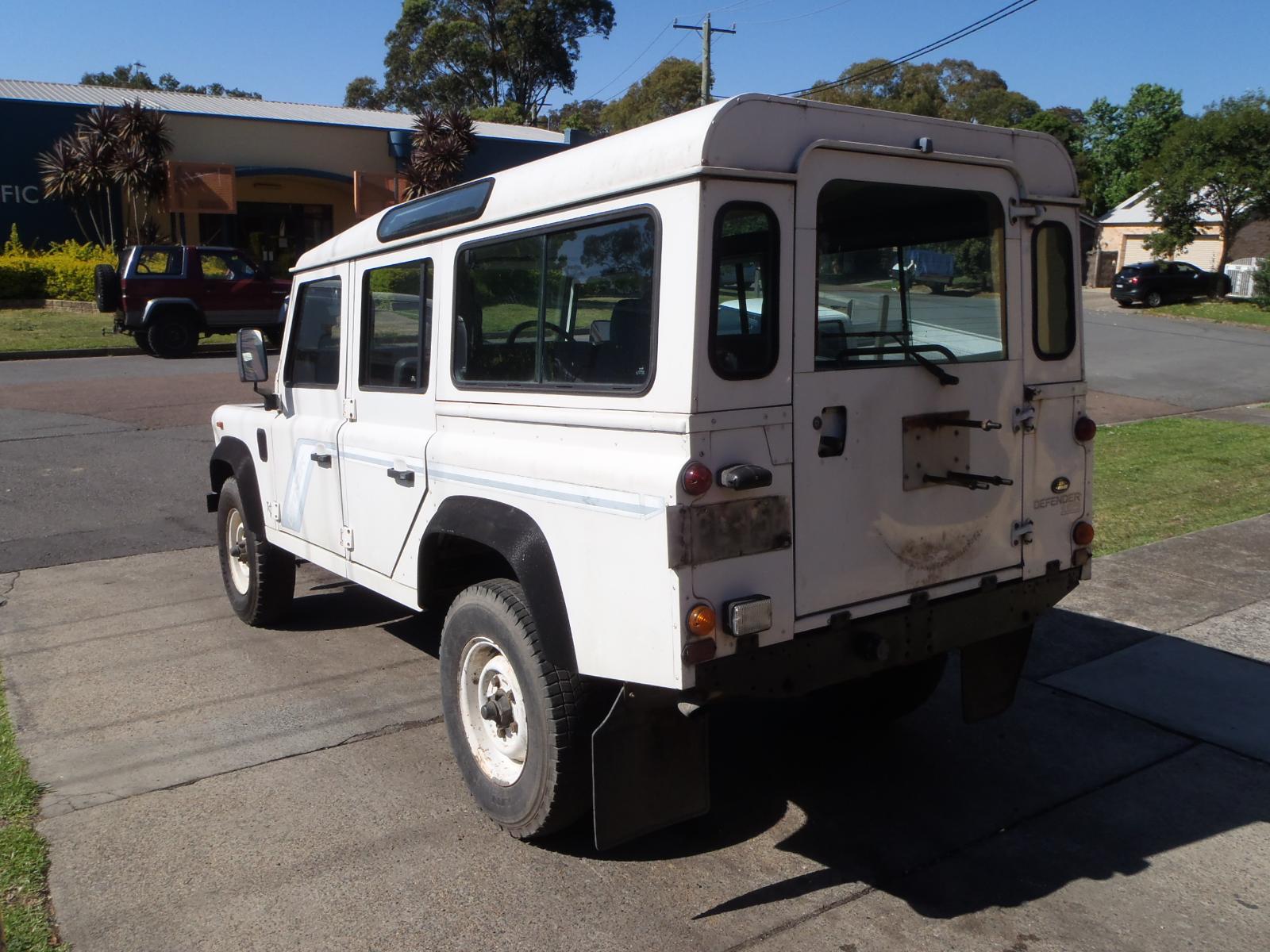 View Auto part Fan Land Rover Defender 1993